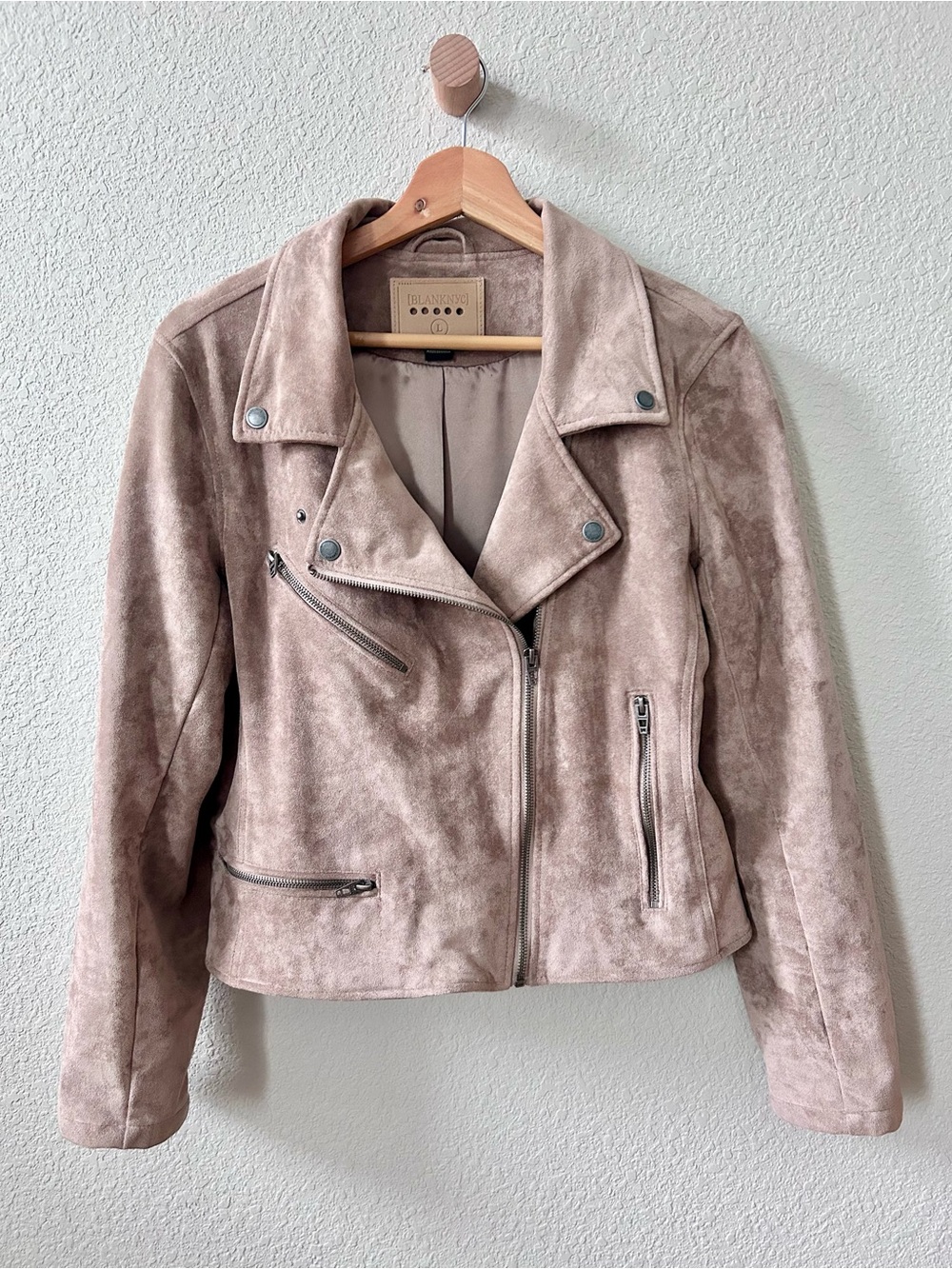 Blank NYC Faux Suede Moto Jacket Size Large Tan Zippered Pockets
